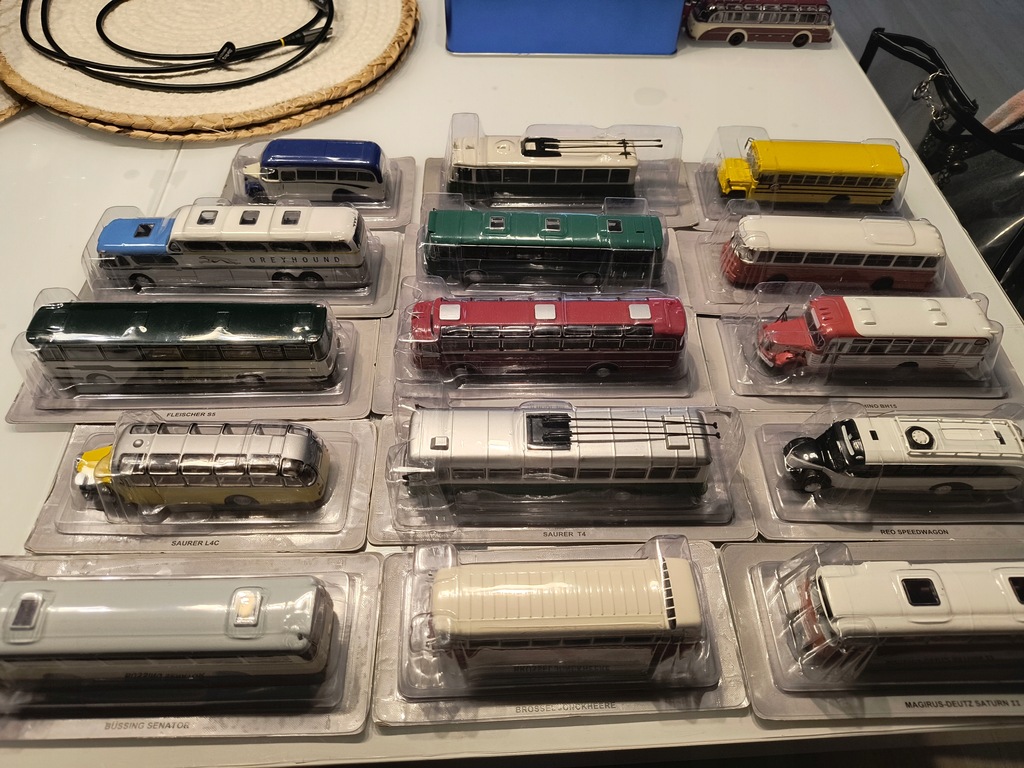 Kultowe autobusy PRL-u 40 sztuk