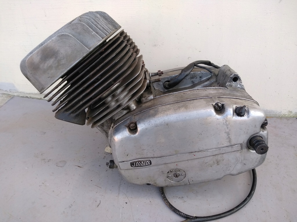 Двигатели на яву на авито. Двигатели на яву на авито. Ява 250 мотор. Новый мотор на яву 350. Новый двигатель ява 638.