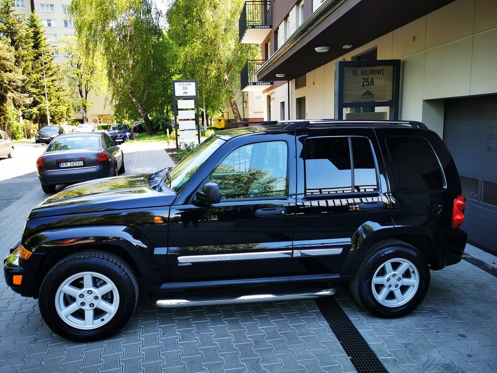 Jeep Cherokee Limited 4x4 automat full time part T