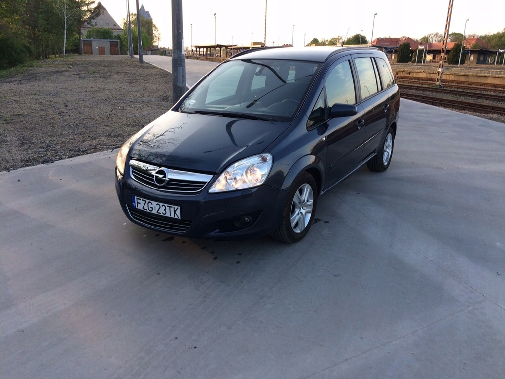 Opel Zafira B 1 9 Cdti 08 Rok Oficjalne Archiwum Allegro