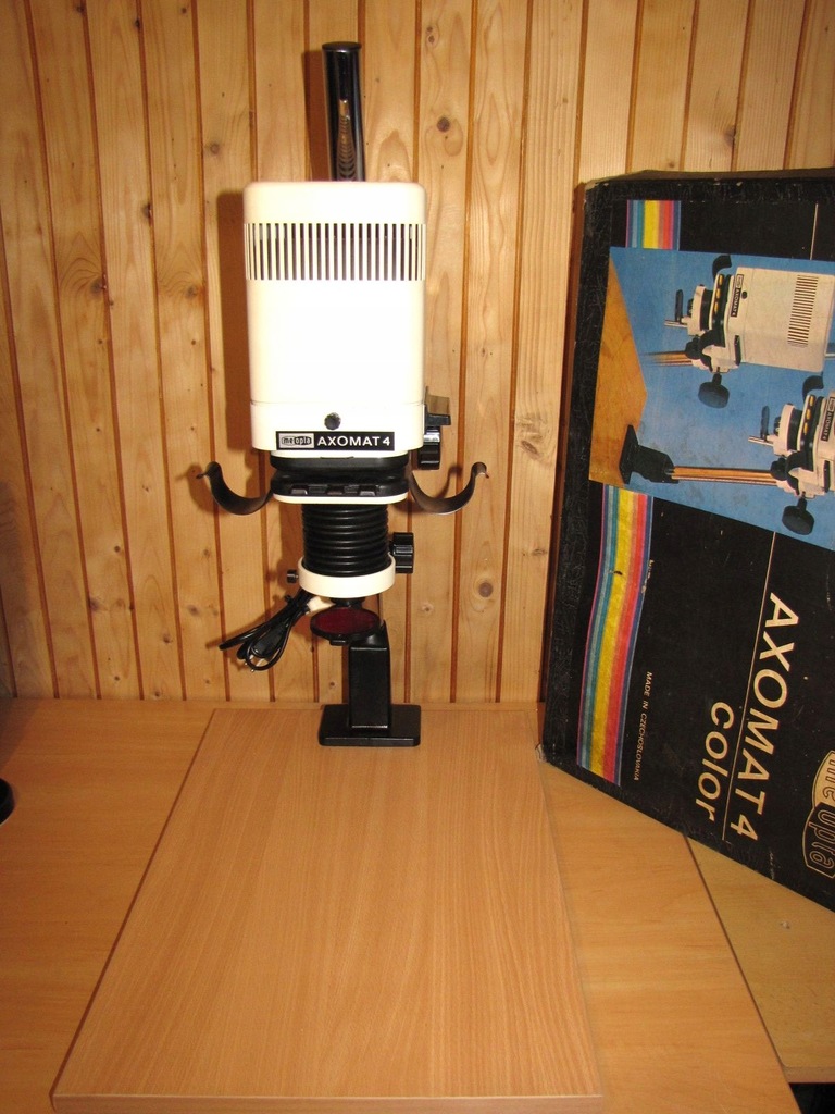 AXOMAT 4 - powiększalnik fotograficzny meopta