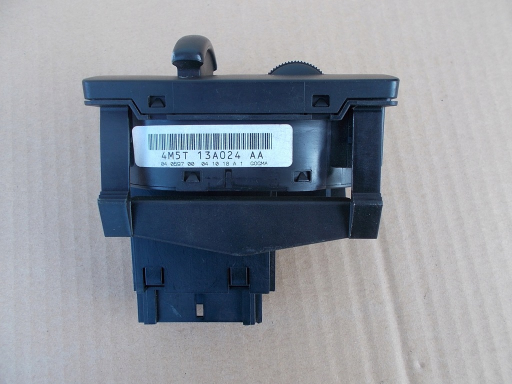 Włącznik świateł Ford Focus mk2 C max Europa 8797274662