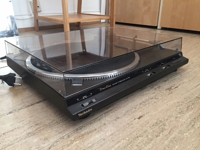 SL-DD33 Technics Direct Drive Gramofon / Adapter 4