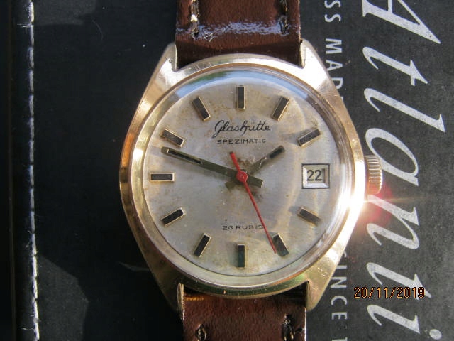 ZŁOTY - GLASHUTTE- SPEZIMATIC-26 RUBIS-14 KARAT