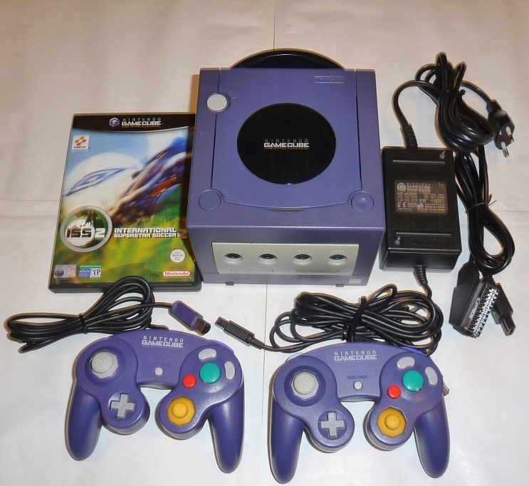 Nintendo GameCube + 2 pady + gra + RGB + Plecak
