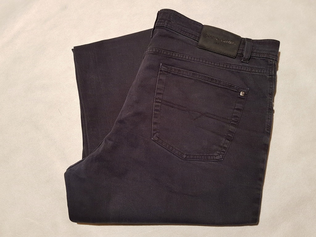 PIERRE CARDIN - męskie jeansy W42L31 / 105cm