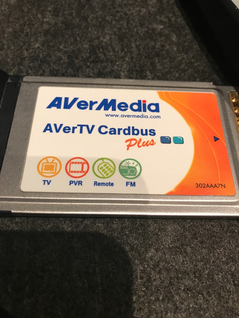 Купить AVerMedia Cardbus Plus PCMCIA E501R: отзывы, фото, характеристики в интерне-магазине Aredi.ru