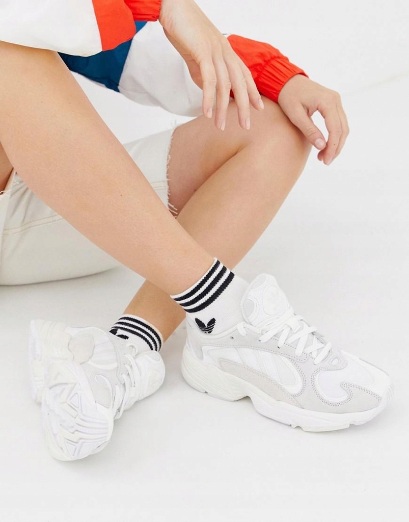 08KB03 ADIDAS YUNG 1 ART B37616 BIA E 38 8817927538