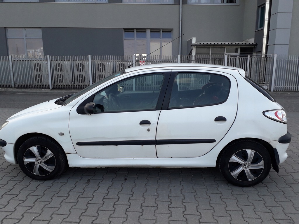 Купить PEUGEOT 206 лифтбек (2A/C) 1.9 D 69 л.с.: отзывы, фото, характеристики в интерне-магазине Aredi.ru