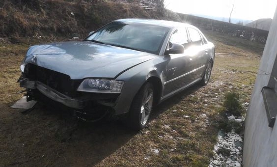 AUDI A8 D3 2008r. Uszkodzone ! 17500zł