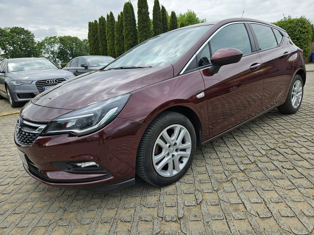 Opel Astra 1,4 benzyna 125KM salon polska