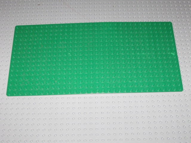 PĘKNIĘTA ZIELONA PŁYTA LEGO F294