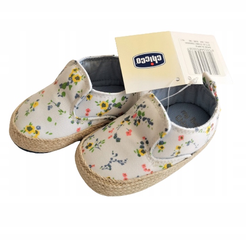 Cudne espadryle buty niechodki CHICCO 18 kwiatki