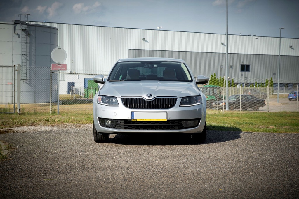 Купить Skoda Octavia III DSG - Салон Польша: отзывы, фото, характеристики в интерне-магазине Aredi.ru