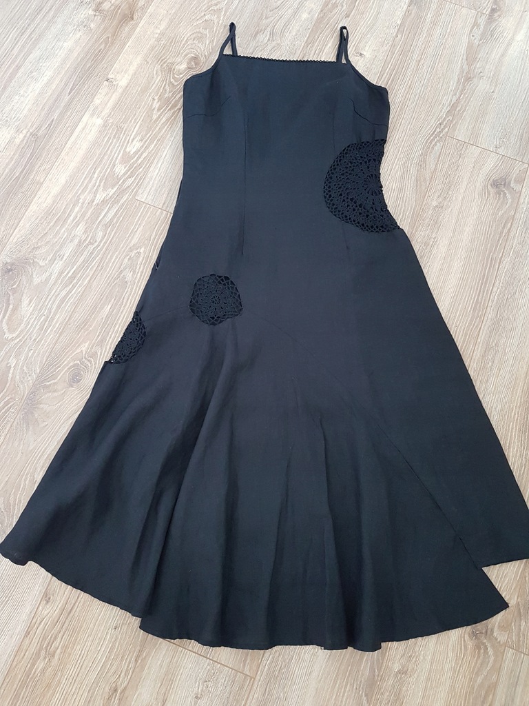 SOLAR haftowana sukienka czarna lniana elegancka
