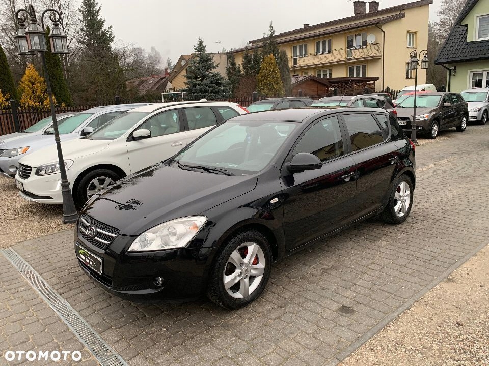 KIA CEED 1.6benzyna Iwłaściciel w kraju 7708366094