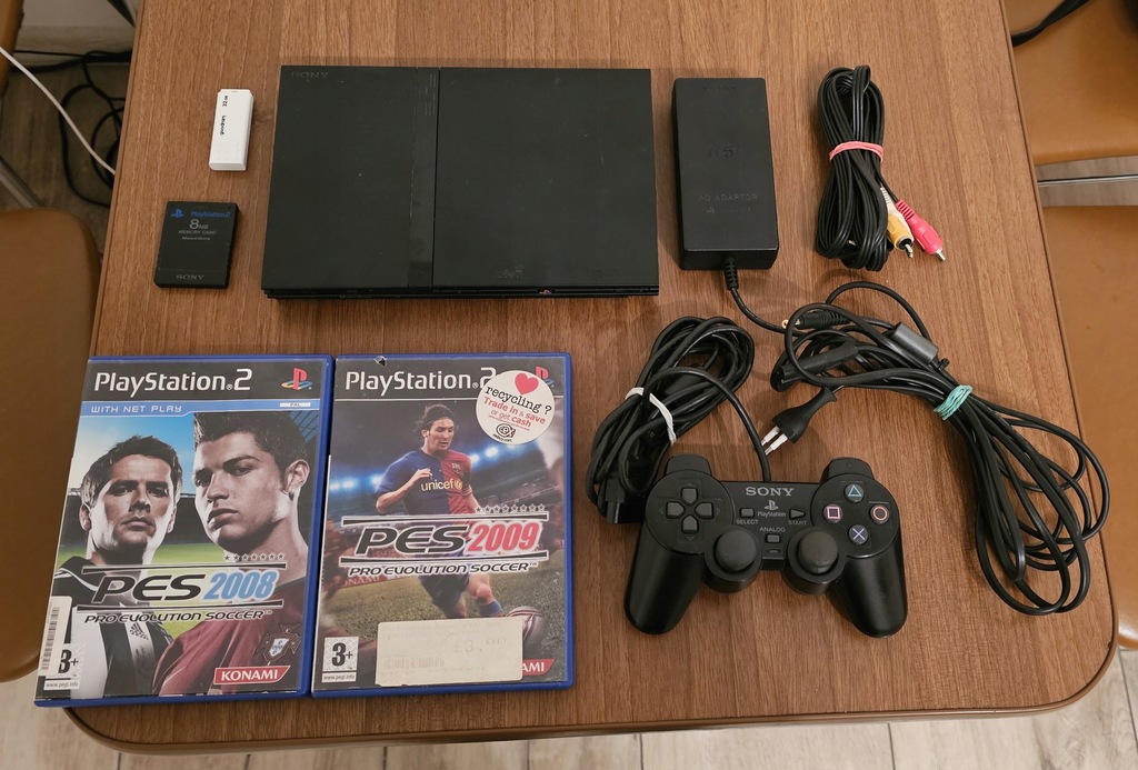 Playstation 2 slim, oryginalny pad, karta pamięci mcboot, przewody