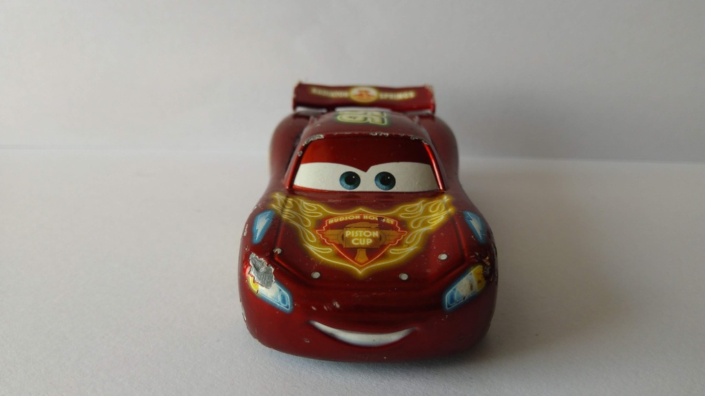 Auta Cars- Zygzak McQueen Piston Cup- Disney/Pixar