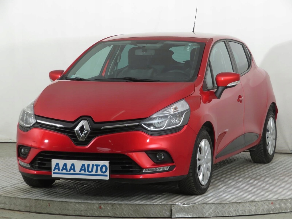 Купить Renault Clio 1.2 16V, польский автосалон, авторизованный сервисный центр.: отзывы, фото, характеристики в интерне-магазине Aredi.ru