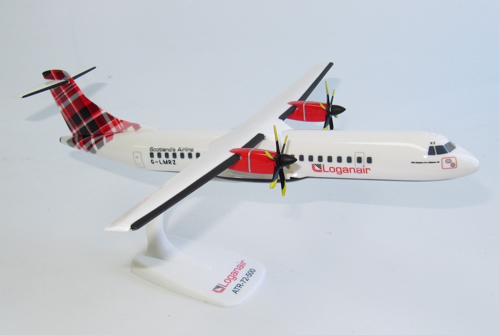 Model samolotu ATR72-500 Loganair Scotland's 1:100