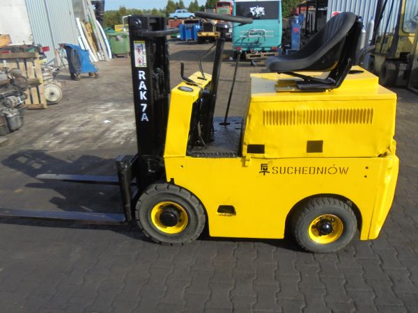 WÓZEK WIDŁOWY RAK 7 SUCHEDNIÓW W B DOBRYM STANIE