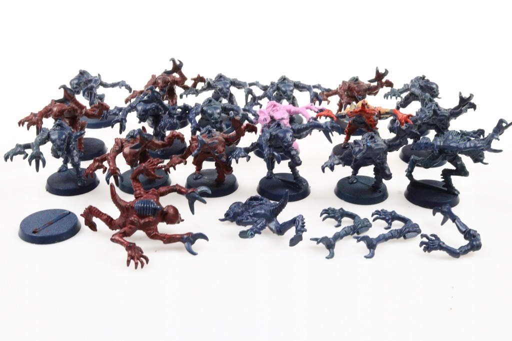 Tyranid Genestealers zestaw 20 figurek