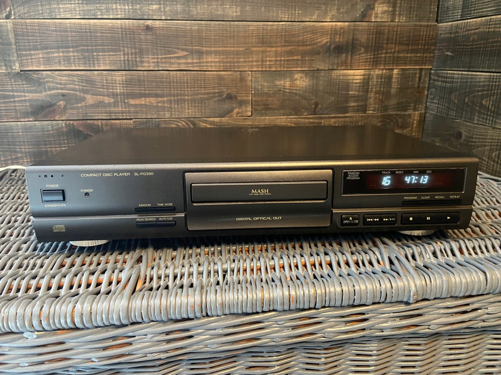 ODTWARZACZ CD TECHNICS SL-PG390