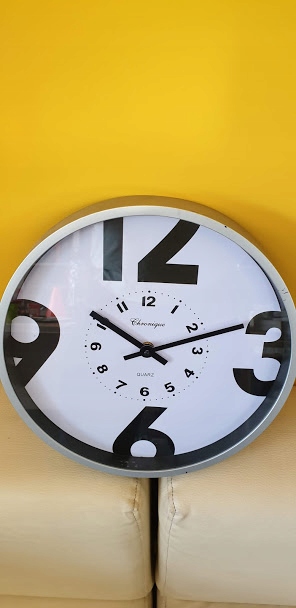 Zegarek na ścianę nowy Glunz Uhren GmbH