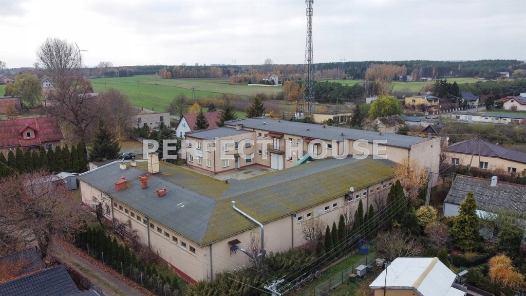 Magazyny i hale, Konin, 1426 m²