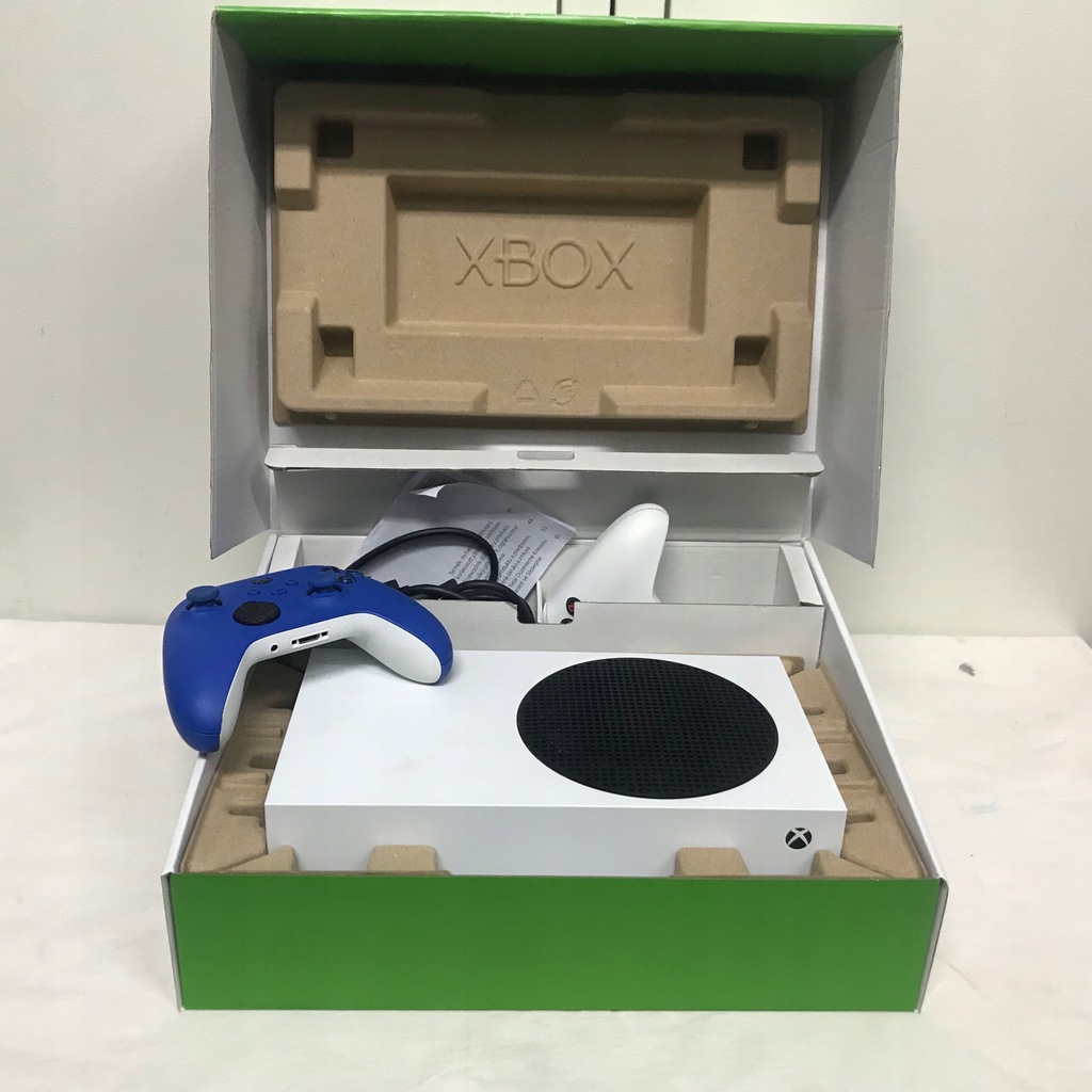 Xbox series S, 512 GB, 2 pady, pudełko, kable