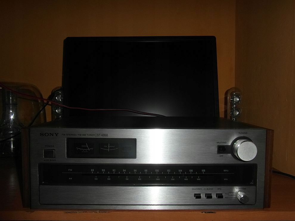 Tuner radiowy Sony ST-4950 FM/AM Stereo Tuner 1975