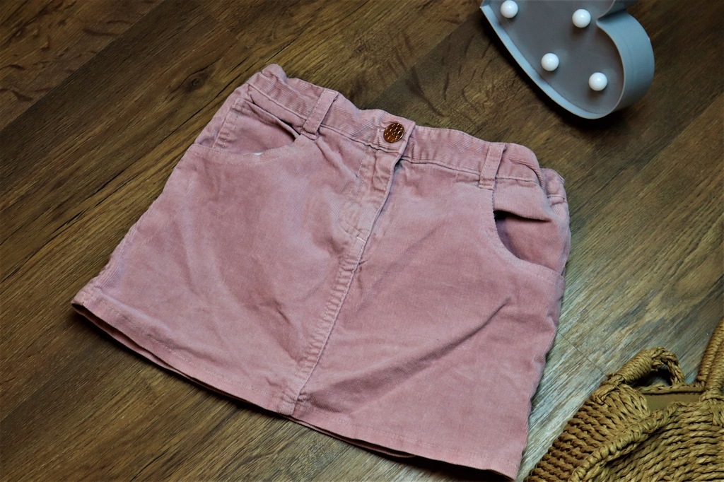 PRIMARK różowa sztruksowa spódniczka 116cm śliczna