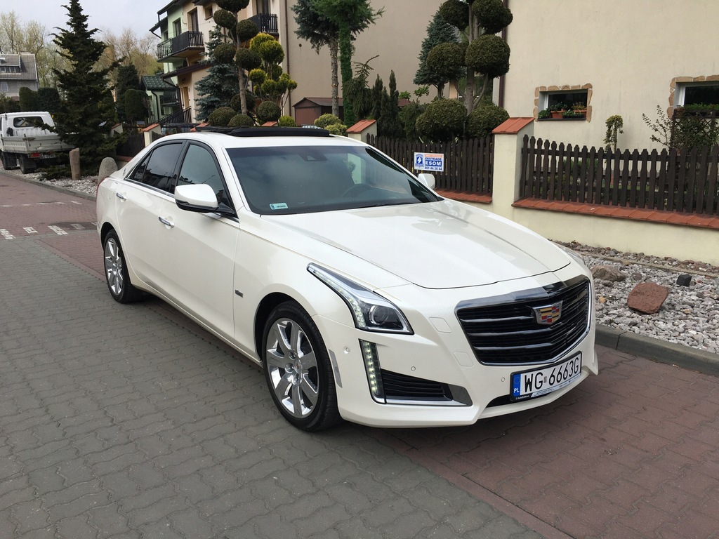 SAMOCHÓD AUTO DO ŚLUBU CADILLAC CTS BIAŁA PERŁA!!!