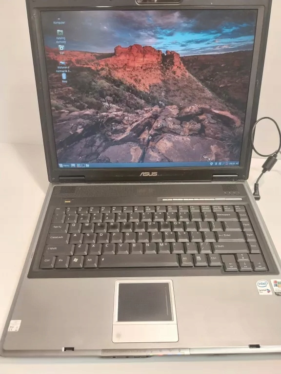 LAPTOP ASUS F2F Z ZASILACZEM