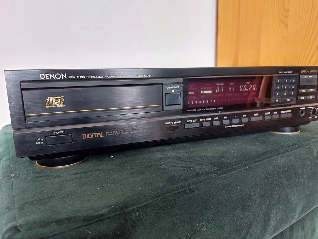 Odtwarzacz CD Denon DCD-1400 wysoki model