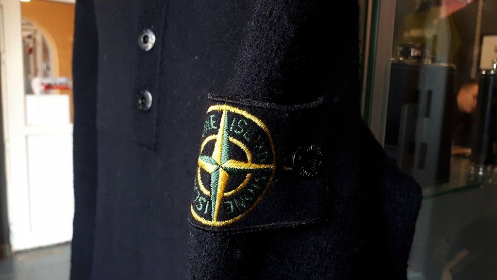 STONE ISLAND SWETER