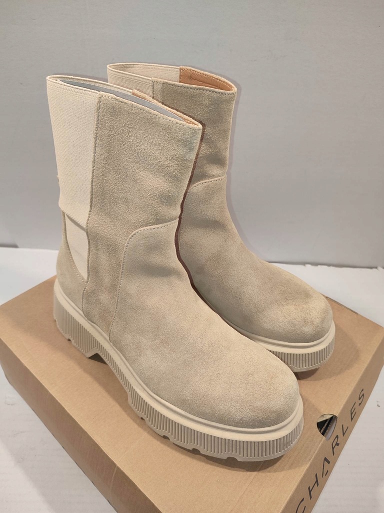 Charles Footwear Botki Diora Boots Sabbia r. 39