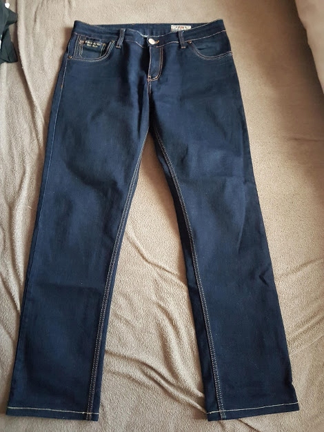 Hugo Boss jeans spodnie 34