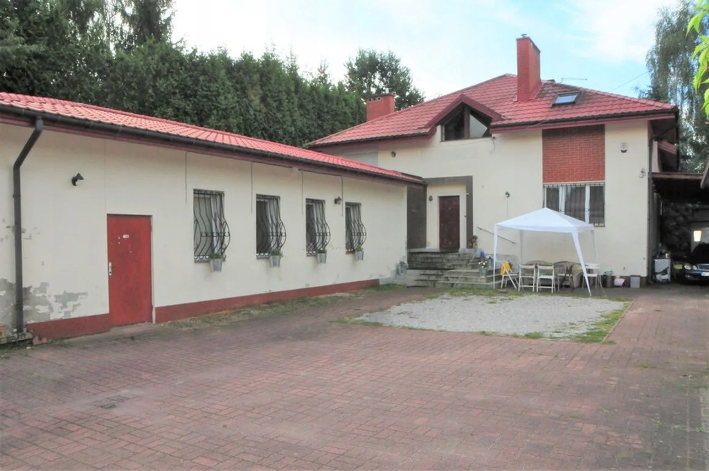 Dom, Piaseczno, Piaseczno (gm.), 440 m²