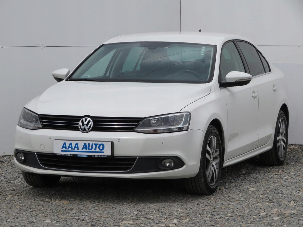 Купить VW Jetta 1.4 TSI, польский автосалон, авторизованный сервисный центр: отзывы, фото, характеристики в интерне-магазине Aredi.ru