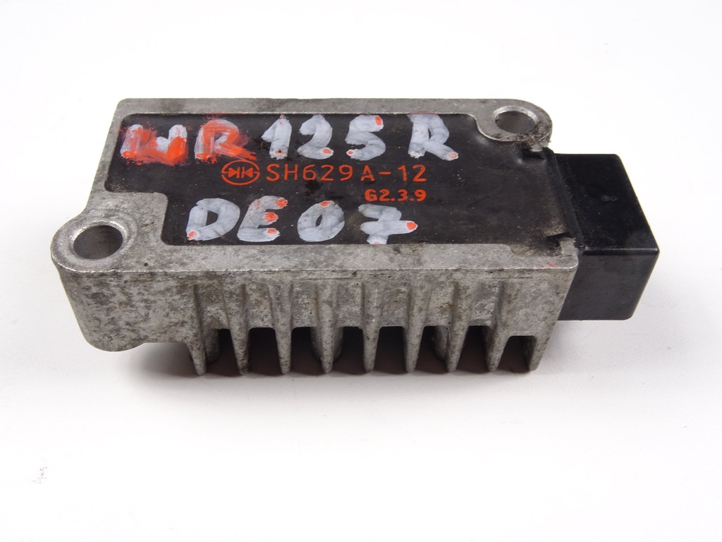 YAMAHA WR 125 R REGULATOR NAPIĘCIA SH629A-12