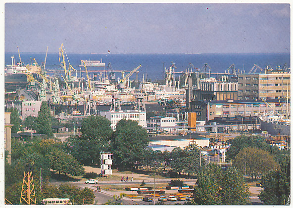 Gdynia Widok ogólny na port statki