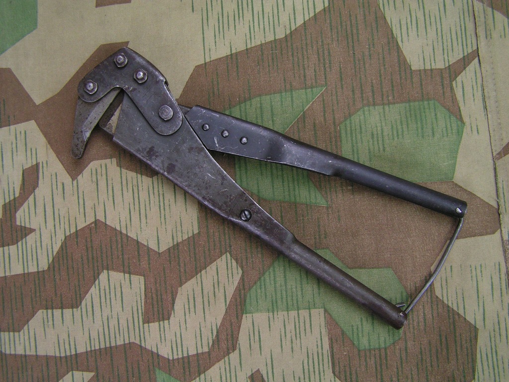 Nożyce saperskie K.u.K. Austro-Węgry używane w WP