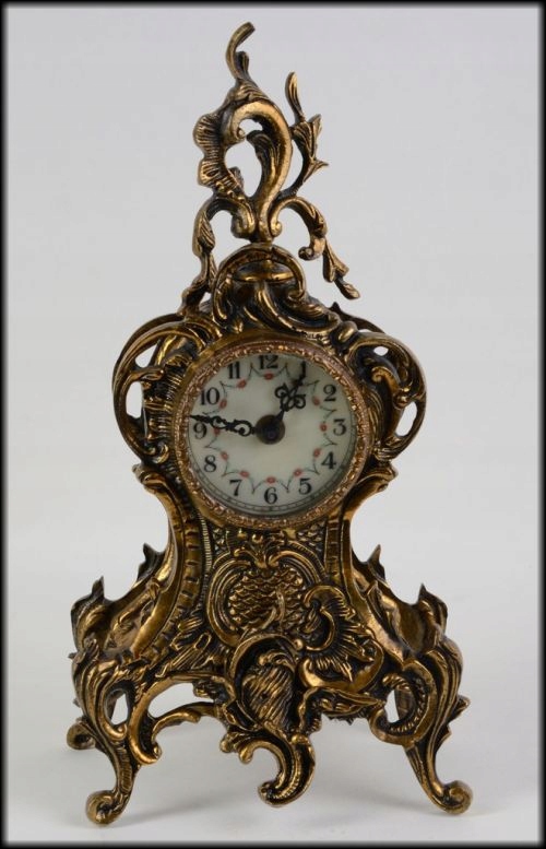 Oryginalny złoty zegar Hiszpania 243