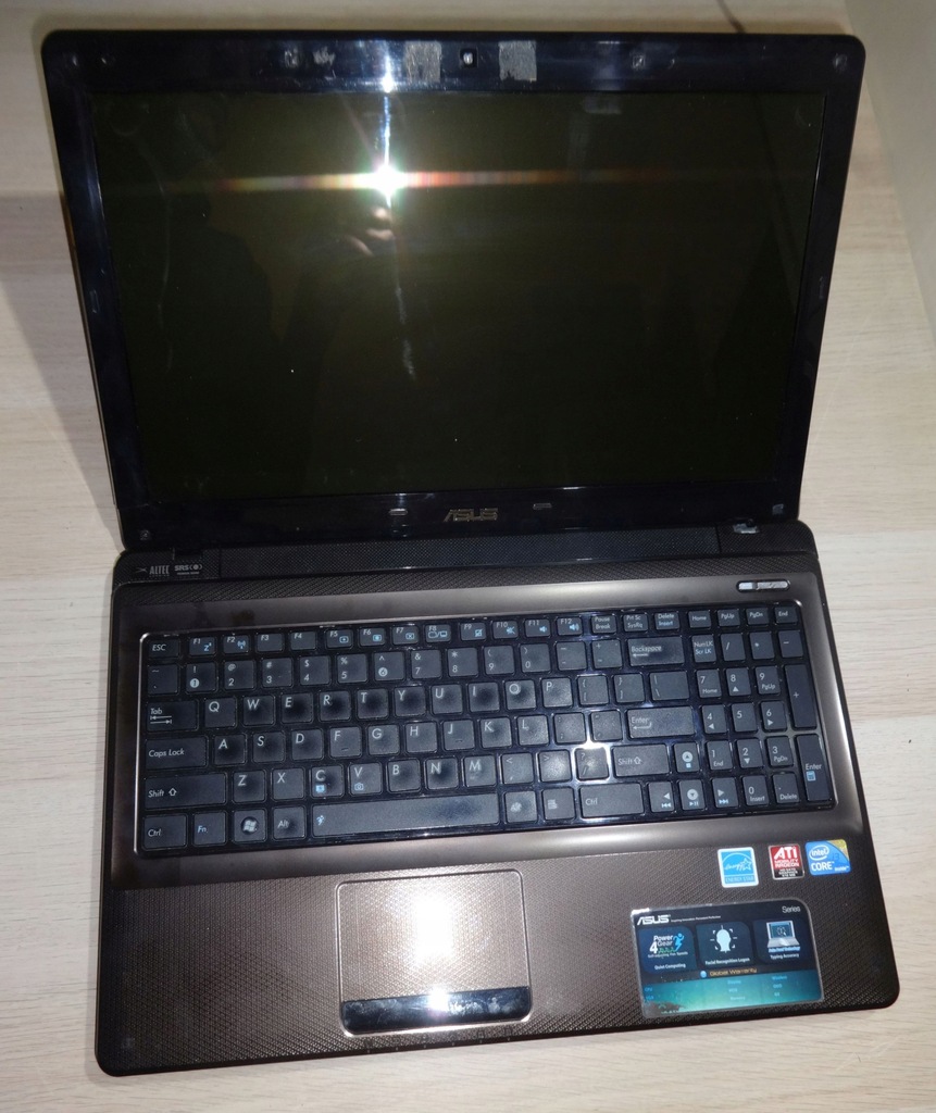 Laptop Asus X52J 15,6 " Intel Core i3 4 GB / 0 GB