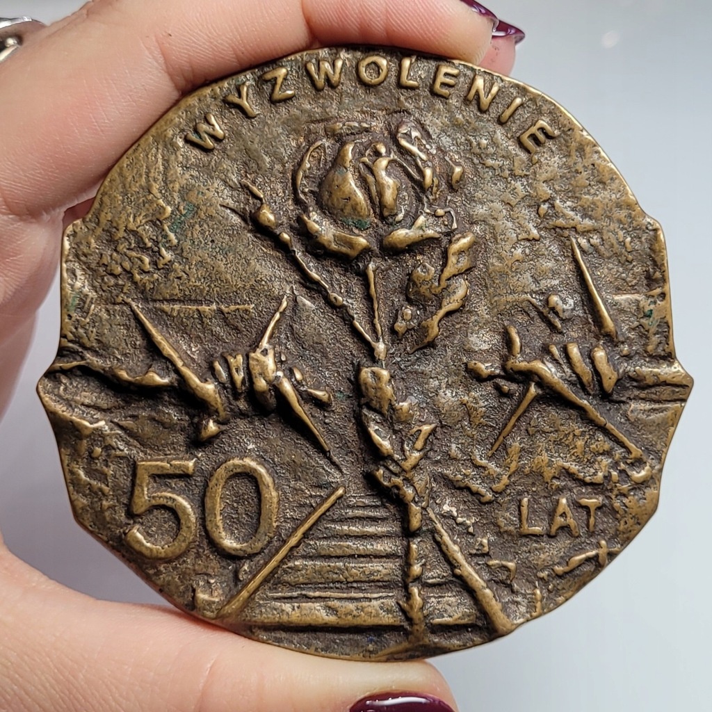 Medal pamiątkowy wyzwolenie obozu koncentracyjnego