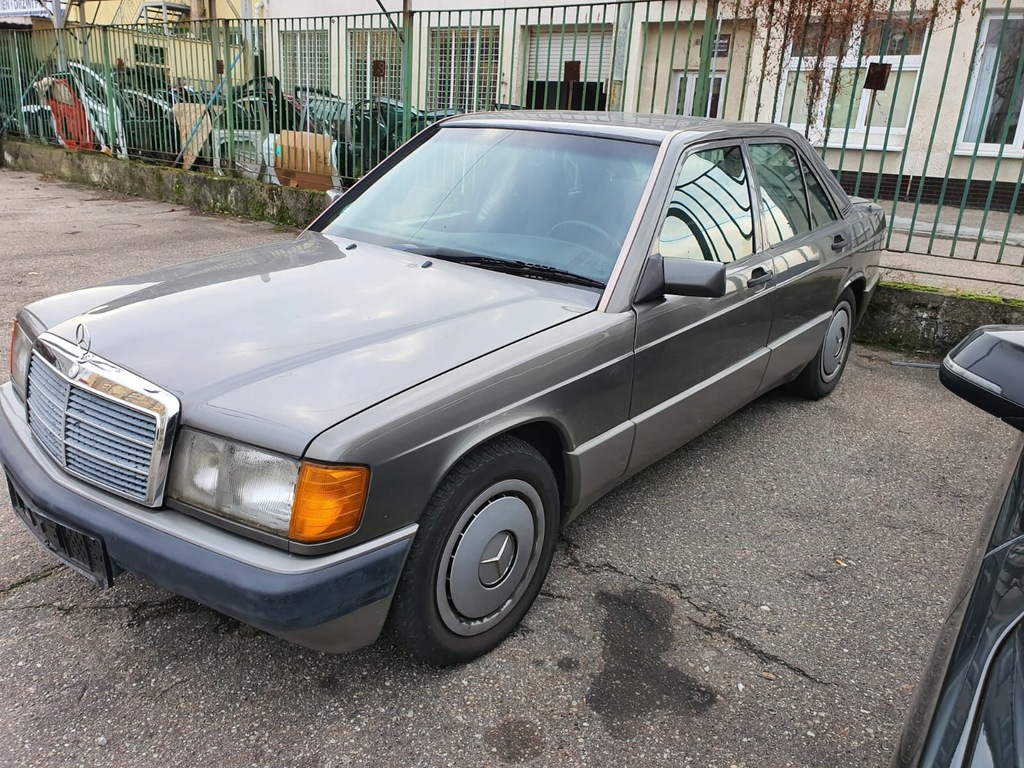 MERCEDES-BENZ 190 (W201) E 2.0 B 118 KM 1993r