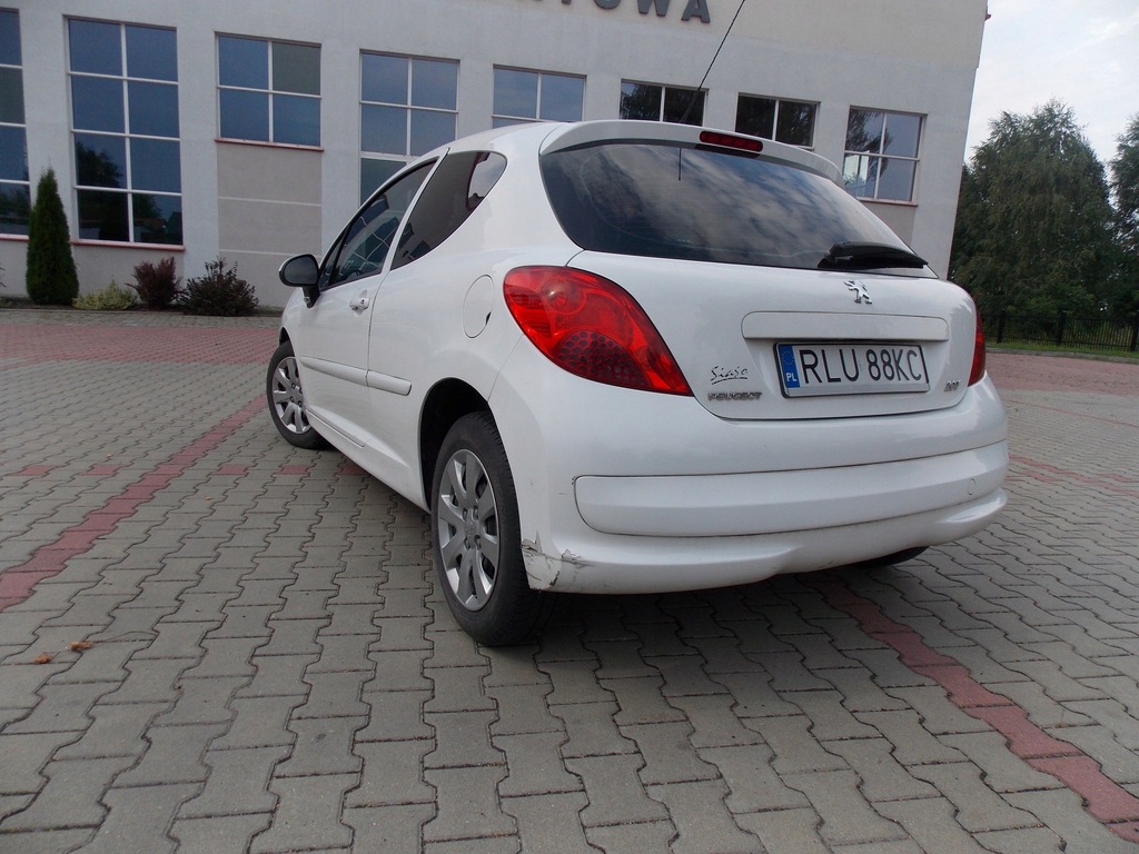 Купить PEUGEOT 207 1.6 HDi 2 человека (за вычетом НДС): отзывы, фото, характеристики в интерне-магазине Aredi.ru