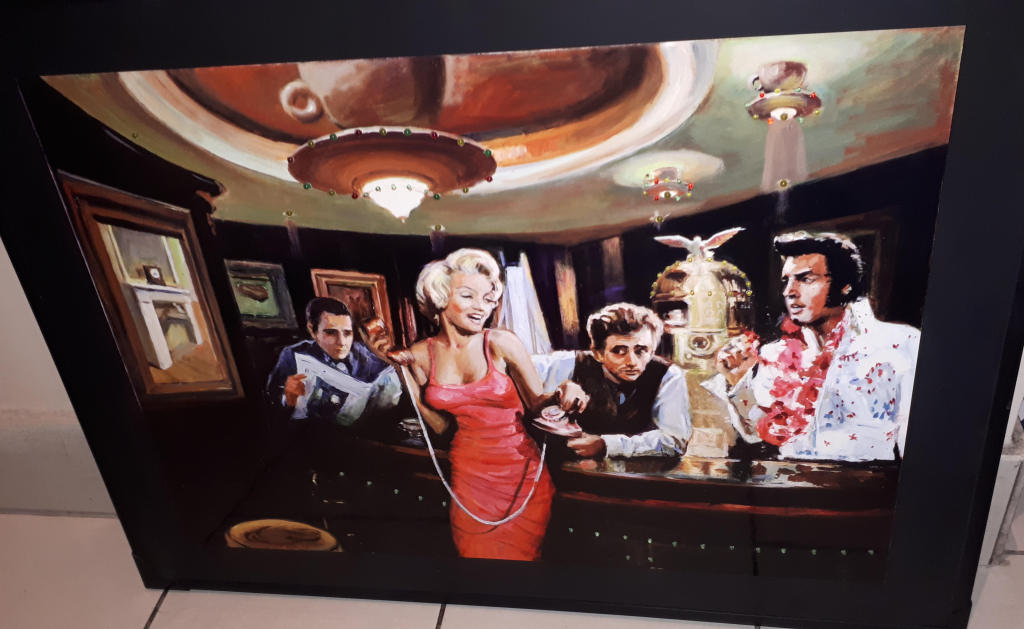 Marylin Monroe, James Dean, Elvis Presley w Barze