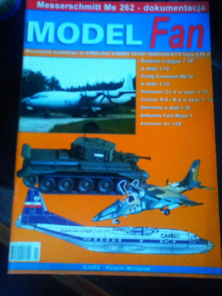 Model Fan 5 / 2002. Messerschmitt Me 262 dokumentacja